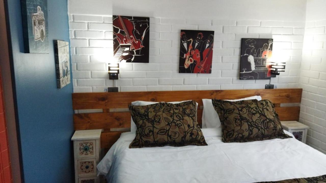 Casa Roble Anejo Bed & Breakfast Santa Cruz Ngoại thất bức ảnh