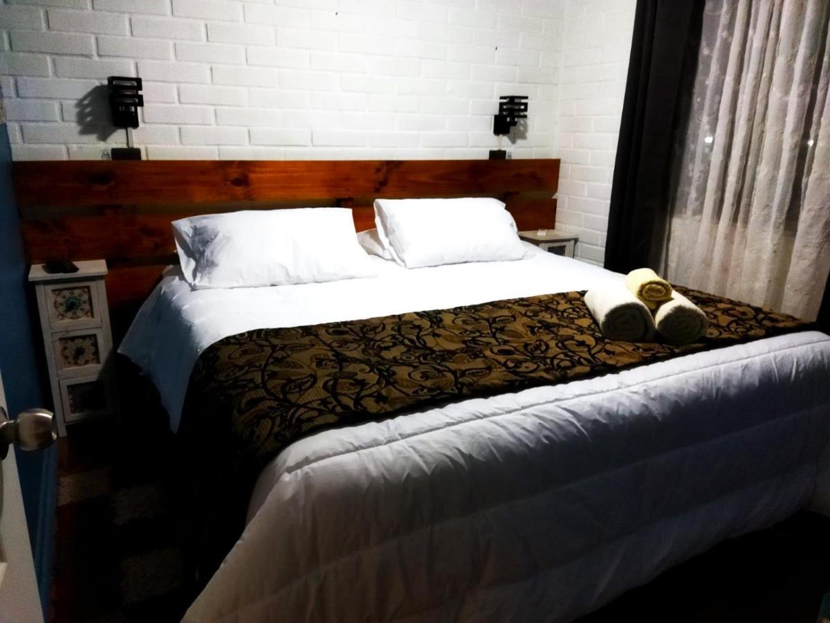 Casa Roble Anejo Bed & Breakfast Santa Cruz Ngoại thất bức ảnh