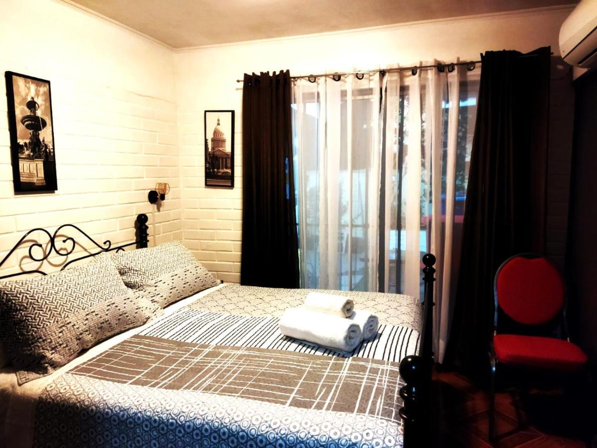 Casa Roble Anejo Bed & Breakfast Santa Cruz Ngoại thất bức ảnh