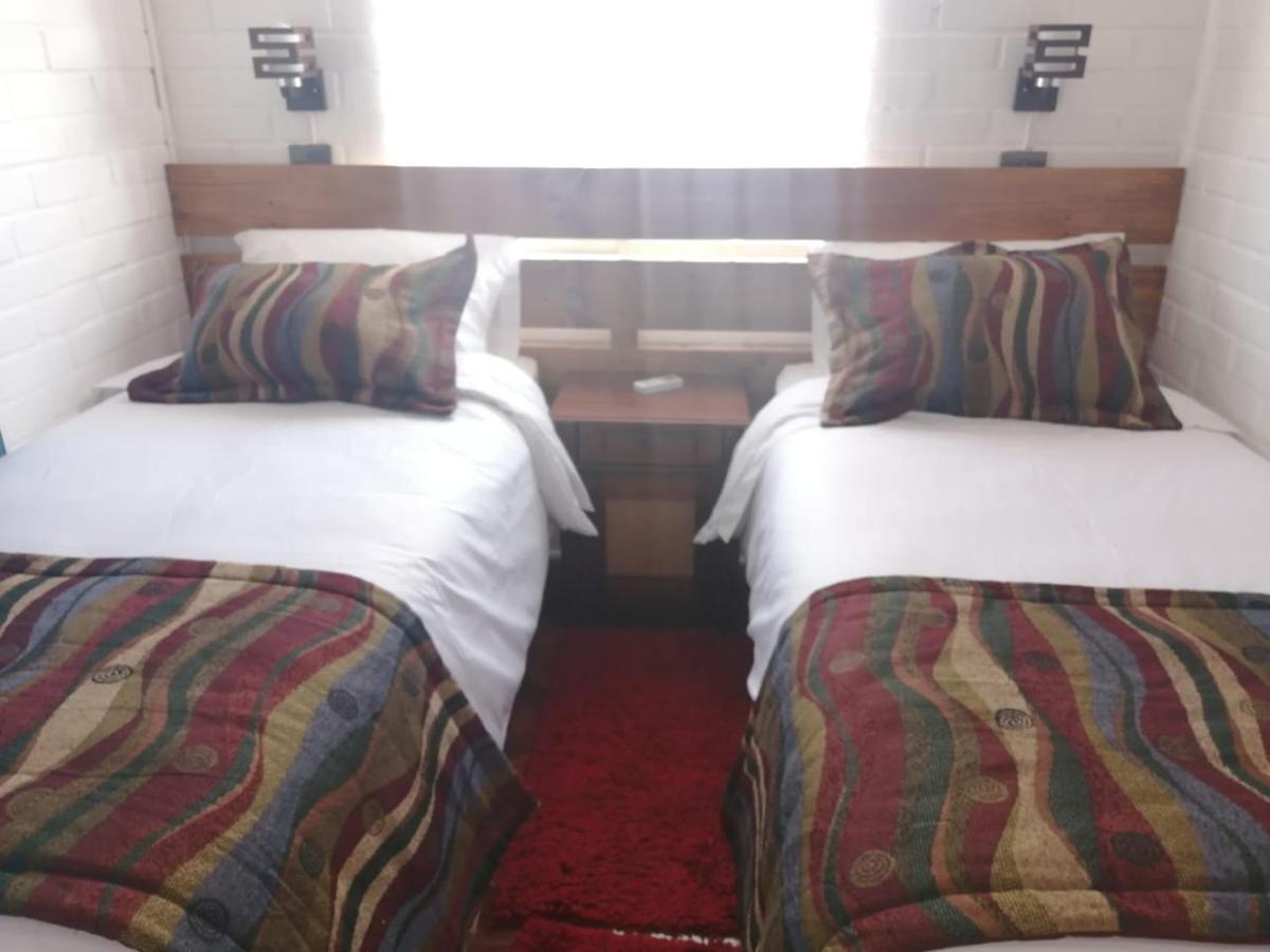 Casa Roble Anejo Bed & Breakfast Santa Cruz Ngoại thất bức ảnh